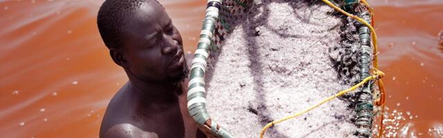 Why miners risk their lives in one of the world's saltiest lakes