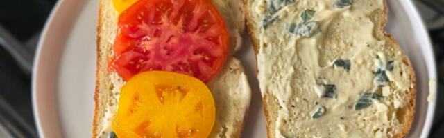 I tried one of Ina Garten's simplest sandwich recipes. The basil mayo is so good, I now put it on everything.