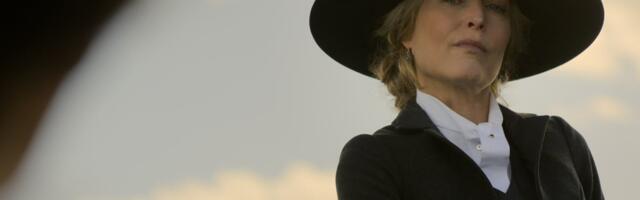 Gillian Anderson and Lena Headey face off in The Abandons trailer