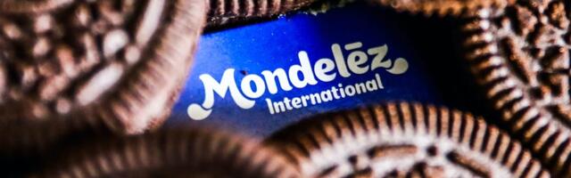 Oreo-maker Mondelez CEO says Americans are buying fewer snacks: 'There's a lot of consumer anxiety'