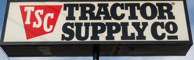 Does Tractor Supply Price Match? Here's What You Need To Know