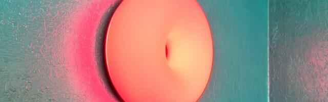 The Ikea Varmblixt Smart Lamp Fills a Donut Hole in My Life