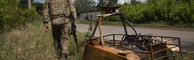 Ukrainian operators say troops don't need a bunch of different war robots. They need more services.