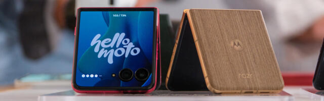 Motorola Razr Ultra hits new all-time low price, saving you $200