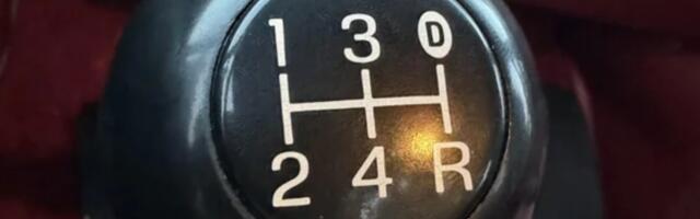 What Does 'D' Mean On A Manual Transmission?