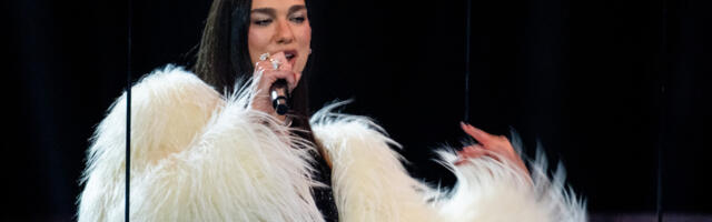 Dua Lipa is suing Samsung for $15 million