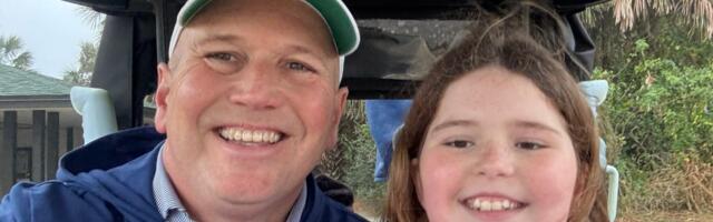 I'm a dad who took paternity leave 3 times and learned how to do it better each time. Here's what Scott Galloway got wrong.