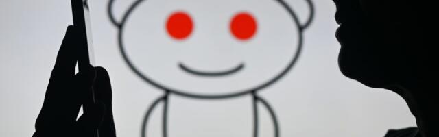 Reddit CEO pledges site will remain “written by humans and voted on by humans”