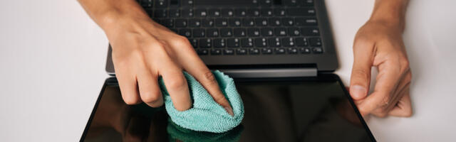 Can You Use Eyeglass Cleaner On A Monitor Screen?
