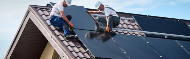 Woman's $134K Solar Nightmare Shows Why You Should Always Read The Contract