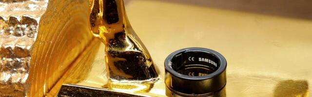 YouTuber reports battery swelling caused Galaxy Ring to get stuck on his finger