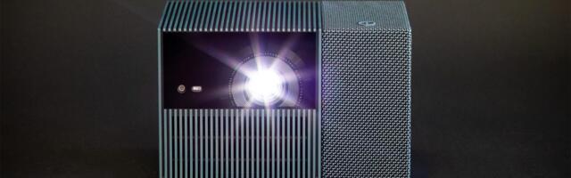 TCL PlayCube Portable Projector Review: Twistable Rubik's Cube for Better Pictures