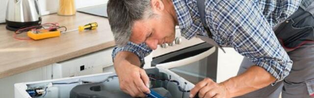 10 things lower middle class people do to stretch every dollar — and why they’re actually genius