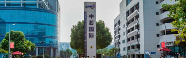 US considers adding Chinese chipmakers to export blacklist