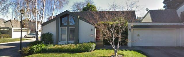 Condominium sells for $2.2 million in Palo Alto