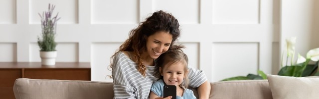 Kin: the new family messaging app hoping to combat ‘sharenting’