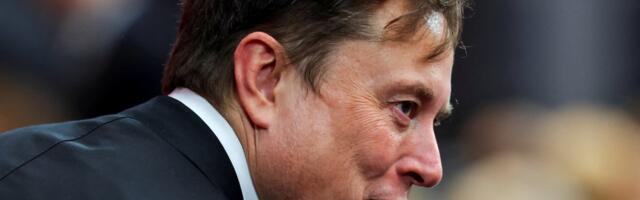 Tesla lurches into the Musk robotics era