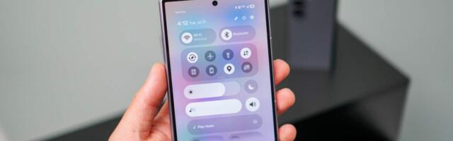 Samsung Can’t Keep the “Perfect” Wide Galaxy Z Fold 8 in Stock