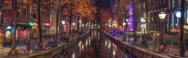 Amsterdam’s First Female Mayor Bans Marijuana Smoking In Red Light District