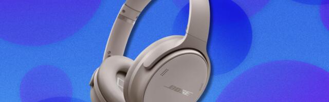 Score a pair of Bose QuietComfort headphones at Amazon for $120 off