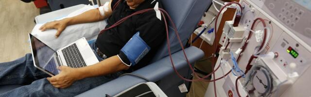 What’s changing in California’s new healthcare minimum wage