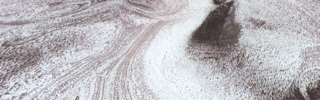 Mars Orbiter Captures a Winter Wonderland on Summertime Mars