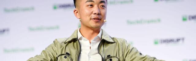 Nothing CEO says his smartphone startup is targeting Gen Z to break into a market dominated by Apple and Samsung