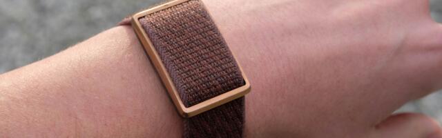 Polar Loop review: The screen-free fitness tracker is good on heart rate, but a software let-down