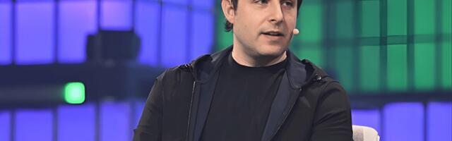 Science Corp is preparing to place its first brain sensor in a human, betting biology will beat electrodes