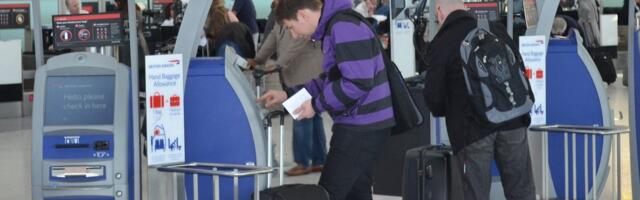 UK Tells Airlines to Stop Selling Flights They Can’t Staff