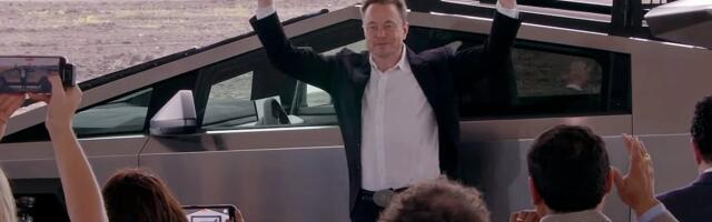 Musk Tells Tesla Staff He Must Approve All Hiring—Again