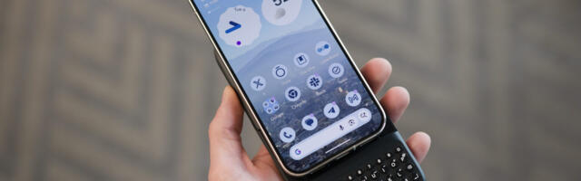 I turned my Pixel 10 Pro into a 2026 BlackBerry and LG Wing — seriously