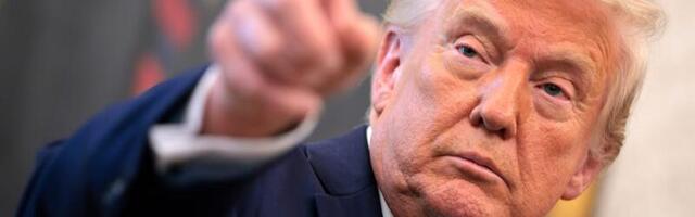 Almost 100 days in, polls find that a majority of Americans think the economy is getting worse under Trump