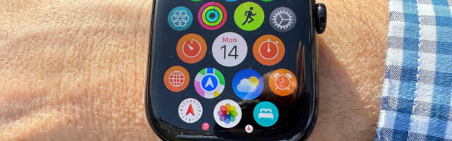 Google just gave Apple Watch fans a Calendar app, but simultaneously removed an even more useful one