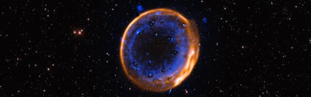 Star Meets Stunning End by Exploding Twice