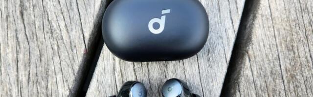 Amazon Spring Sale tech deals under $50: The best discounts on chargers, earbuds, accessories and more