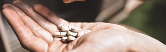 Popping a multivitamin could reduce your biological age by a few months — but don't rush to the drugstore just yet