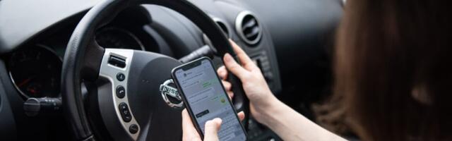 Distracted driving tool shows just how far you can travel while texting