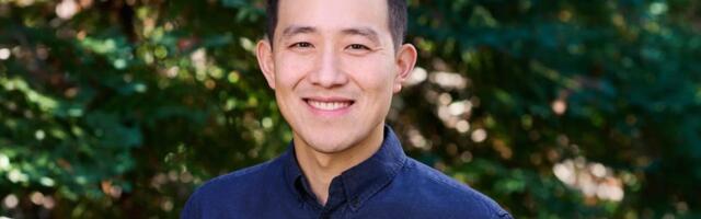 A top VC predicts a robotics breakthrough and white-collar revolts over AI