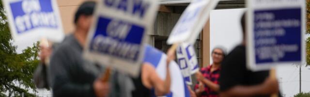 GM is first of the big Detroit automakers to seal deal with UAW
