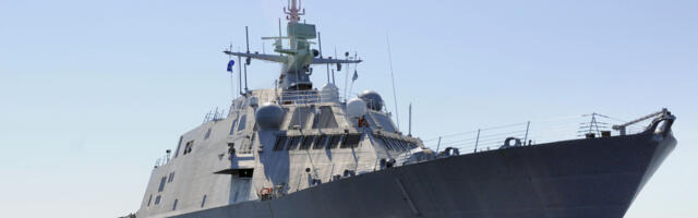 The US Navy Is Repairing Freedom-Class Combat Ships At Sea Now (And Here's Why It Matters)