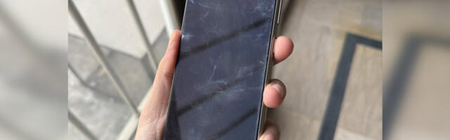 The Galaxy S24 Ultra display issue is worryingly common