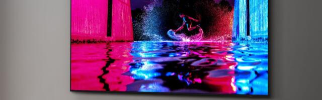 The huge 77-inch Samsung S90D OLED TV has a $1,700 price cut