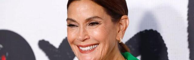 Teri Hatcher, 59, says it's 'just not that fun' to date at her age