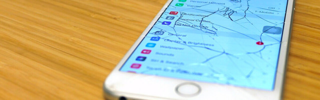 Apple is screwing you by making third-party repairs hard and expensive