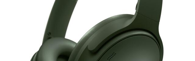 Bose QuietComfort headphones are $100 off this month