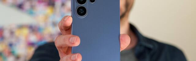 Samsung Galaxy S26 Ultra goes through durability testing, see if it bends