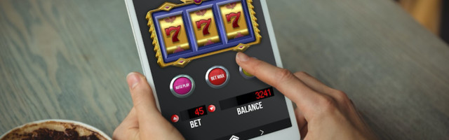 Here Is How You Can Play Online Casino Like A Pro
