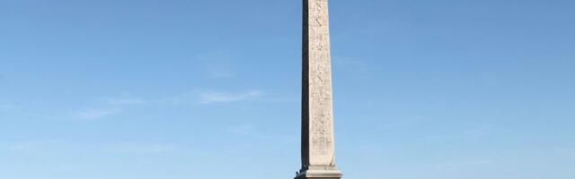 Egyptologist in Paris Discovers Secret Messages on the Luxor Obelisk