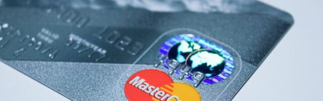 Mastercard’s Weak Forecast Overshadows Upbeat 3rd Quarter Boosted by Travel